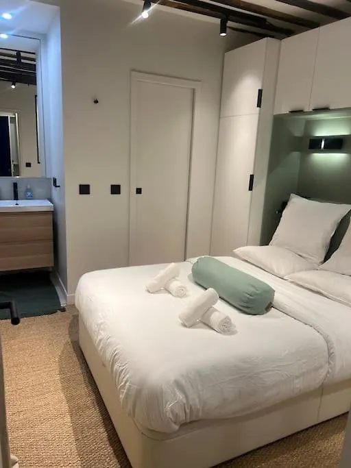 Apartment Magnifique Appartement Le Marais Paris