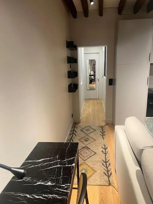 Magnifique Appartement Le Marais Paris Apartment